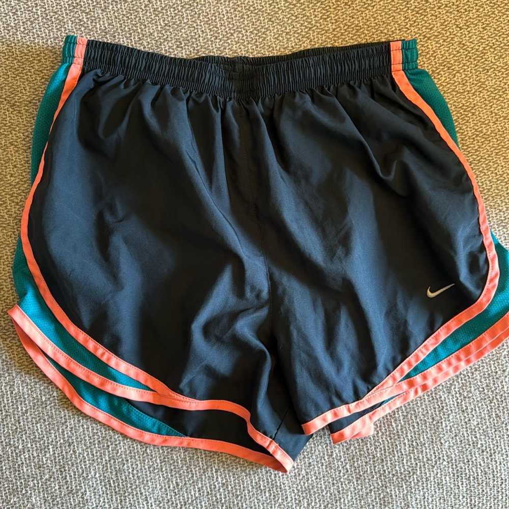 Nike Women’s Tempo Running Shorts